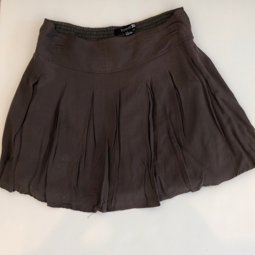 Forever 21 Brown Pleated Skirt with Elastic Waist, Size Large